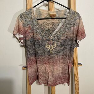 Wrangler T-shirt, V-neck size large